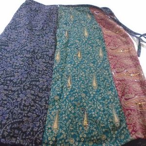 Women's Wrap Lined Multi-color embellished Skirt L